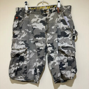 Men’s Y2K Surf Guru Brans Camo  Print Baggy Carpenter Style Denim Shorts Size 34